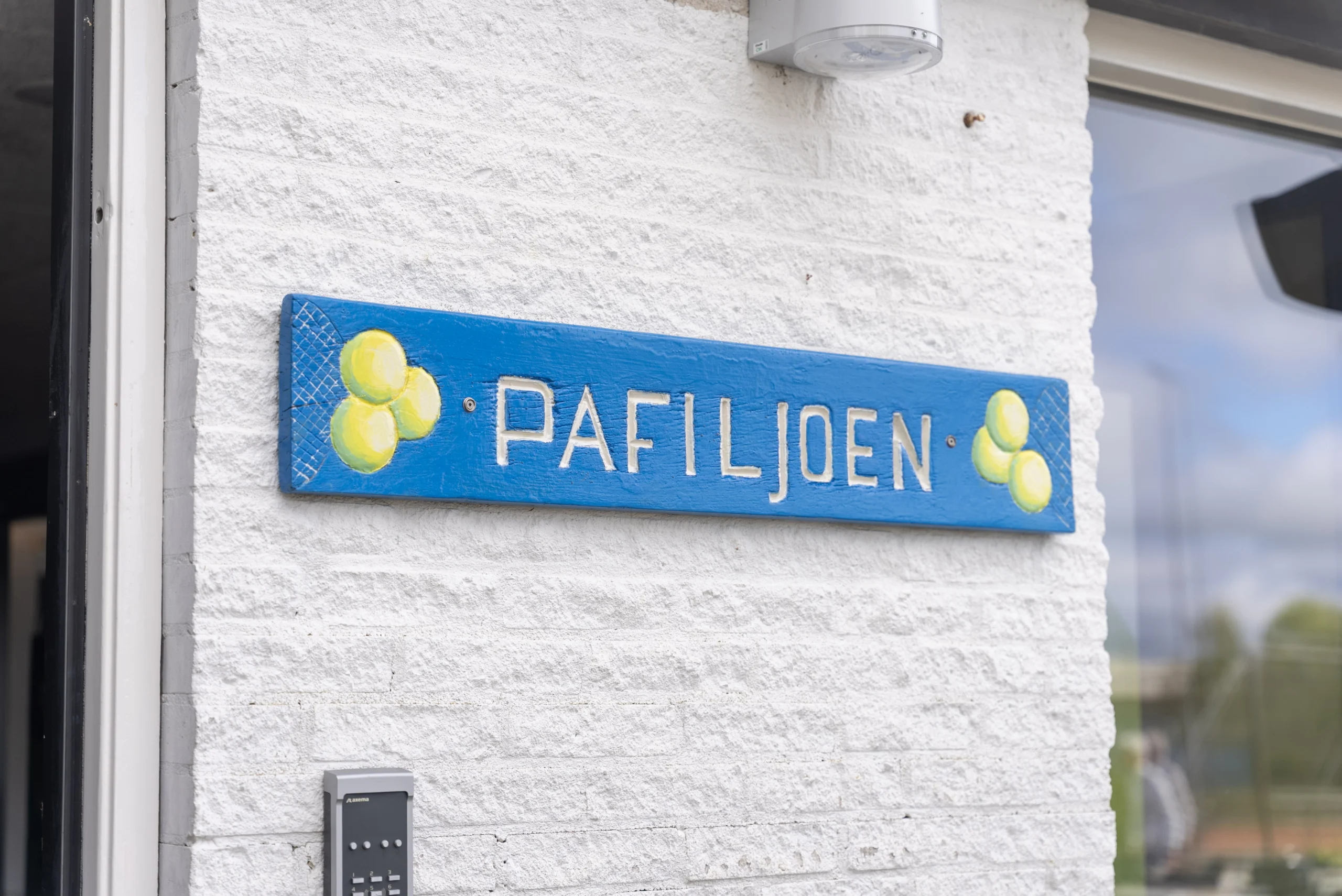 Naambord van het PAFiljoen, het clubhuis van TV PAF